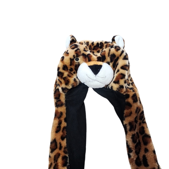 Leopard Print Hat/Scarf/Mitten Combo - Picture 4 of 4